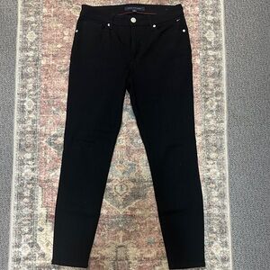 Tommy Hilfiger Women's Black Tribeca Skinny Jeans